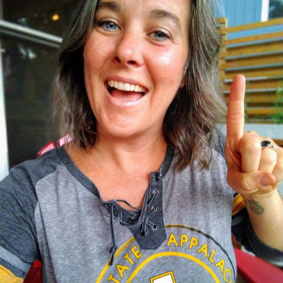 Meet your Posher, Kathy-jo - Picture 1 of 1